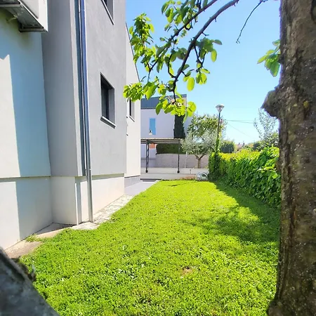 Apartman App Tinis