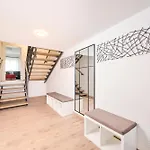 Apartman App Tinis *